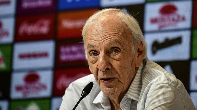 Menotti le respondió con dureza a Mbappé tras el título de la Selección Argentina en Wembley Menotti le respondió con dureza a Mbappé tras el título de la Selección Argentina en Wembley