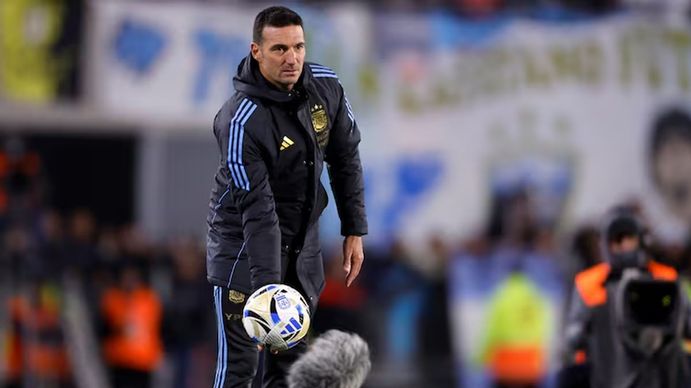 ¿Recambio en marcha? Los jóvenes que ilusionan a Scaloni y sueñan con el Mundial 2026