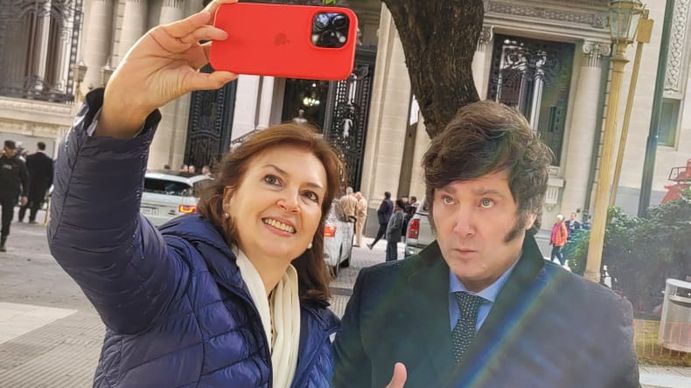 Javier Milei con su primera candidata a diputada por CABA