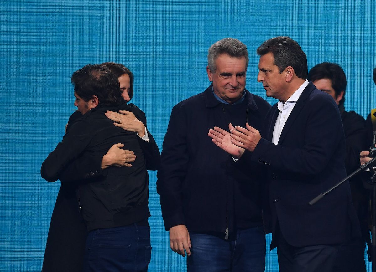 Sergio Massa aplaude luego del discurso de Axel Kicillof (Foto: Télam). Sergio Massa aplaude luego del discurso de Axel Kicillof (Foto: Télam).
