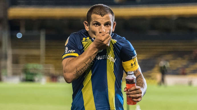 Emiliano Vecchio: El gran problema del fútbol argentino hoy es el miedo al error Emiliano Vecchio: El gran problema del fútbol argentino hoy es el miedo al error