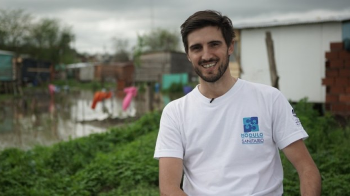 Matías Nicolini: Hay 6 millones de personas que no tienen baño en la Argentina Matías Nicolini: Hay 6 millones de personas que no tienen baño en la Argentina