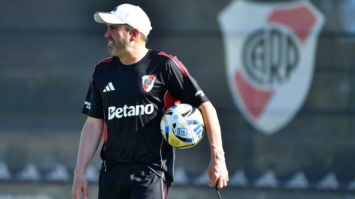La durísima advertencia de Eduardo Coudet a todo el plantel de River