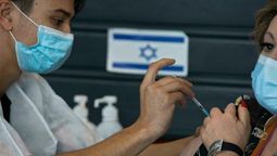 Gabriel Ben Tasgal: En 5 meses la inmunidad con dos dosis cayó del 93 al 50%