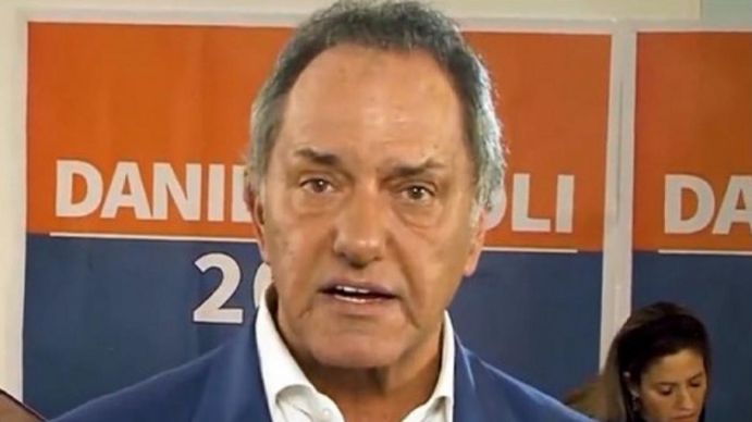 Scioli presionó al Frente de Todos con su primer spot de cara a las elecciones 2023: Defiendo las PASO con convicción (Foto: Captura Twitter Daniel Scioli).