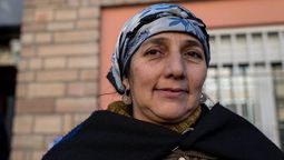 La gobernadora cuando se reunió con nosotros ni siquiera nos miró a los ojos, indicó a Radio La Red. La gobernadora cuando se reunió con nosotros ni siquiera nos miró a los ojos, indicó a Radio La Red.