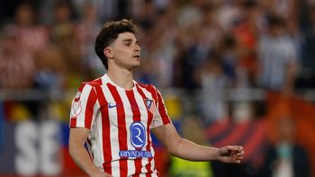 Julián Álvarez marcó un golazo en la final, pero el Atlético Madrid perdió por penales la Copa del Rey