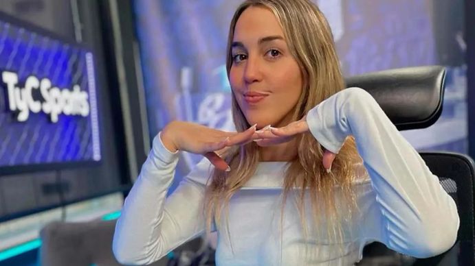 Florencia Chiusano cantó en los festejos de la Selección Argentina y recibió fuertes críticas.