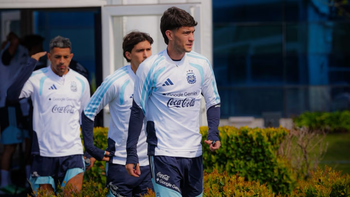 ¡Se agranda la Scaloneta! Un jugador de la Selección Argentina fue papá por primera vez: el tierno anuncio