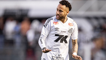 Incertidumbre total con Neymar: abrió la puerta al retiro y dejó una frase que encendió las alarmas