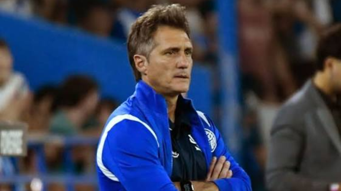 Buscan un nueve: el delantero de Boca que Guillermo Barros Schelotto pidió para Vélez