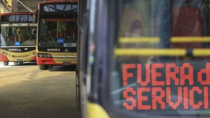 Las empresas de colectivos del interior amenazan con un nuevo paro, ¿cuándo no circularían?