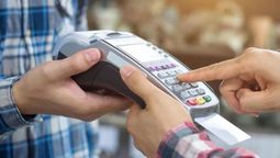 La tarjeta de crédito fue el medio de pago más utilizado en junio en supermercados (Foto: archivo) La tarjeta de crédito fue el medio de pago más utilizado en junio en supermercados (Foto: archivo)