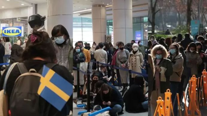 Furor en Chile por la inauguración del primer local de IKEA en la región (Foto: Gentileza CHV Noticias)
