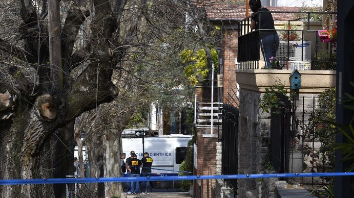 Doble crimen en Vicente López. La pareja fue hallada muerta dentro de su auto. Foto: fuente Télam.