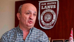 Nicolás Russo: Zubeldía se enojó varias veces con justa razón, pedía refuerzos en Lanús