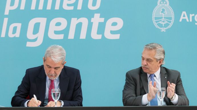Alberto Fernández con el ministro de Seguridad Alberto Fernández con el ministro de Seguridad