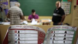 La oposición sale a buscar respaldos para aprobar el proyecto de Boleta Única Papel. (Crédito: Sol FM) La oposición sale a buscar respaldos para aprobar el proyecto de Boleta Única Papel. (Crédito: Sol FM)