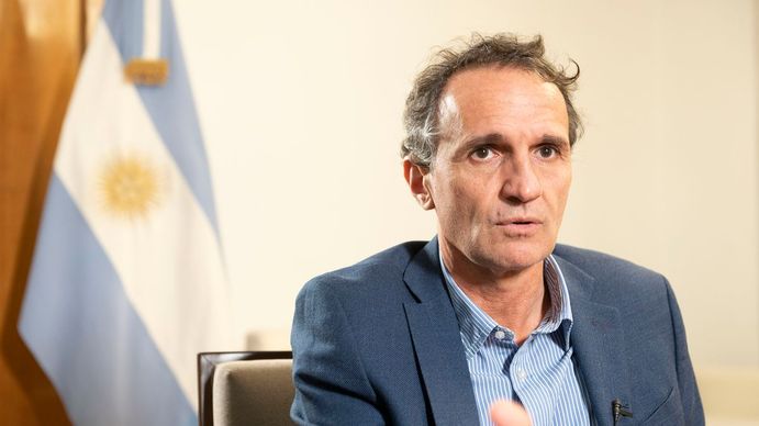 Gabriel Katopodis: Alberto no va a renunciar. Está más fuerte que nunca