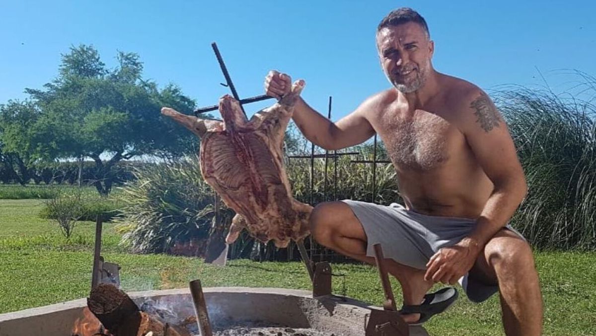 Gabriel Batistuta, en uno de sus campos. Gabriel Batistuta, en uno de sus campos.