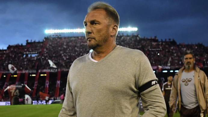 Claudio Spontón: Lo del VAR cambió el rumbo del partido Claudio Spontón: Lo del VAR cambió el rumbo del partido