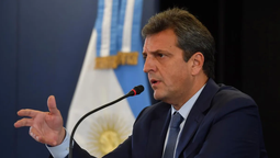 Sergio Massa anunció que los salarios de hasta $ 880 mil no pagarán Ganancias sobre el aguinaldo Sergio Massa anunció que los salarios de hasta $ 880 mil no pagarán Ganancias sobre el aguinaldo