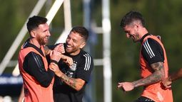 La Selección Argentina, con Lionel Messi a la cabeza, ya se entrena en Miami, de cara a los amistosos ante Honduras y Jamaica. La Selección Argentina, con Lionel Messi a la cabeza, ya se entrena en Miami, de cara a los amistosos ante Honduras y Jamaica.