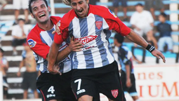 Carlos Alejandro Paratore, exdelantero de Atlético Tucumán y otros clubes del ascenso, fue detenido en San Juan en el marco de una investigación por robos a viviendas. Foto: MDZ Online.