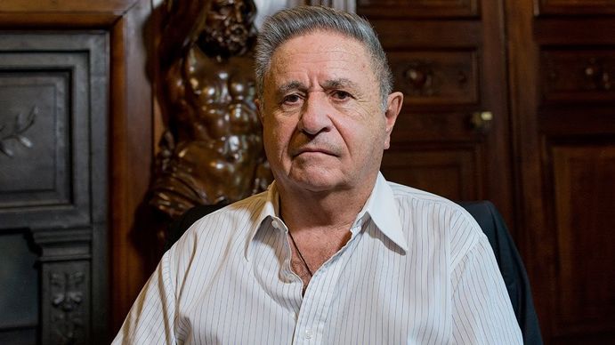 Eduardo Duhalde: La situación es tan grave que la cena de Olivos es un tema menor Eduardo Duhalde: La situación es tan grave que la cena de Olivos es un tema menor