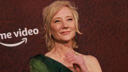La actriz estadounidense Anne Heche en grave estado tras un tremendo accidente en auto La actriz estadounidense Anne Heche en grave estado tras un tremendo accidente en auto