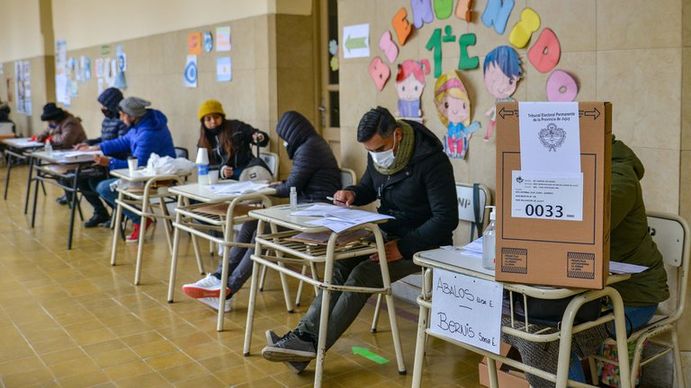 Elecciones 2021: quiénes están exentos de votar