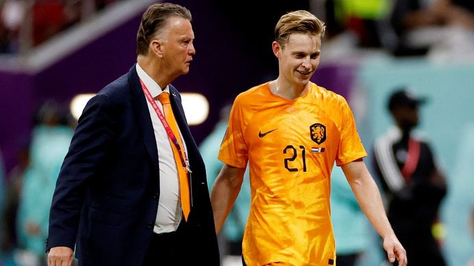 De Jong y Van Gaal dicen tener la receta para ganarle a la selección Argentina (Foto: Reuters). De Jong y Van Gaal dicen tener la receta para ganarle a la selección Argentina (Foto: Reuters).