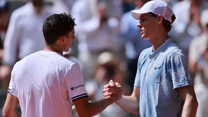 Histórico triunfo en Roland Garros: Juan Manuel Cerúndolo eliminó al número 1 del mundo, Jannik Sinner