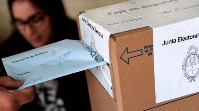 Gustavo Mason: Las personas que tengan síntomas de coronavirus no deben ir a votar Gustavo Mason: Las personas que tengan síntomas de coronavirus no deben ir a votar